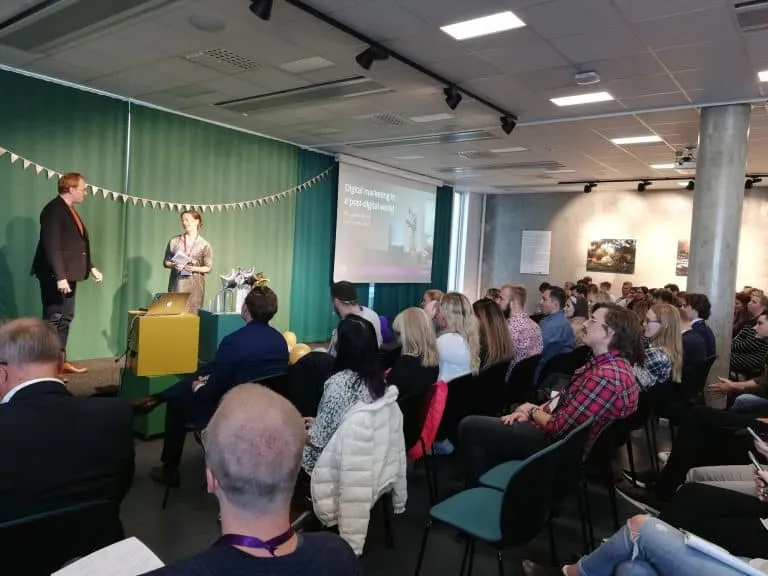 Jono Alderson at SearchStars 2018